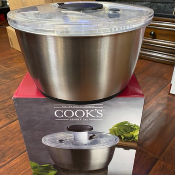 Cook's large stainless steel salad spinner.  ( new with box) - Picture 5 of 11